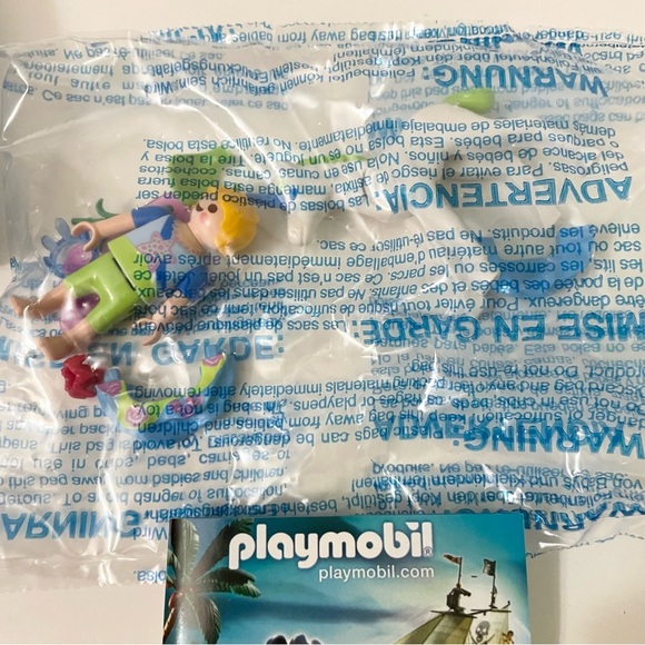 Playmobil Special 4692 Fairy Tale Little Fairy with Unicorn - Picture 9 of 16